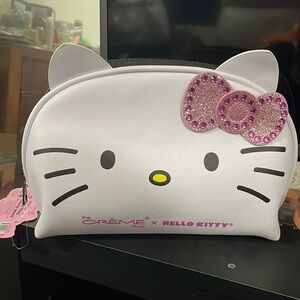 Hello kitty make up bag